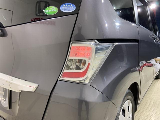 フリード Ｇジャストセレクション＋　横滑り防止機能　Ｂカメラ　ＥＴＣ　１セグＴＶ　ＡＵＴＯエアコン　スマートキー　盗難防止装置　ＤＶＤ　パワーウインドウ　エアバック　Ｗエアバック　ナビ・ＴＶ　ＡＢＳ　キーレス（11枚目）