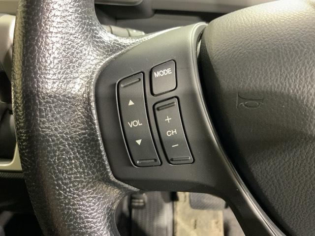 フリード Ｇジャストセレクション＋　横滑り防止機能　Ｂカメラ　ＥＴＣ　１セグＴＶ　ＡＵＴＯエアコン　スマートキー　盗難防止装置　ＤＶＤ　パワーウインドウ　エアバック　Ｗエアバック　ナビ・ＴＶ　ＡＢＳ　キーレス（28枚目）