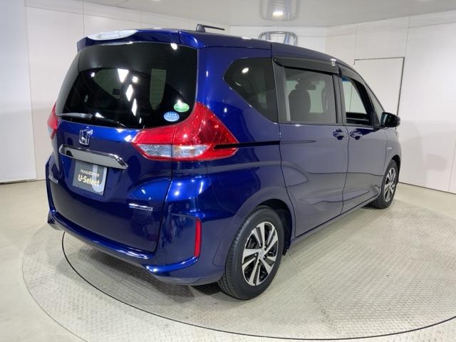 フリードハイブリッド ハイブリッド・Gホンダセンシング 軽減ブレーキ キーフリーシステム DVD再生可能 サイドカーテンエアバック ECON 後カメラ Aクルーズ 地デジフルセグTV LEDヘッドランプ 横滑防止 USB(7枚目)