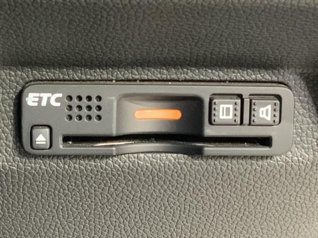 フリードハイブリッド ハイブリッド・Gホンダセンシング 軽減ブレーキ キーフリーシステム DVD再生可能 サイドカーテンエアバック ECON 後カメラ Aクルーズ 地デジフルセグTV LEDヘッドランプ 横滑防止 USB(26枚目)