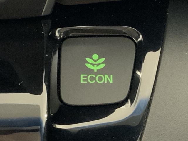 フリードハイブリッド ハイブリッド・Gホンダセンシング 軽減ブレーキ キーフリーシステム DVD再生可能 サイドカーテンエアバック ECON 後カメラ Aクルーズ 地デジフルセグTV LEDヘッドランプ 横滑防止 USB(28枚目)