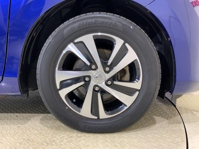 フリードハイブリッド ハイブリッド・Gホンダセンシング 軽減ブレーキ キーフリーシステム DVD再生可能 サイドカーテンエアバック ECON 後カメラ Aクルーズ 地デジフルセグTV LEDヘッドランプ 横滑防止 USB(34枚目)