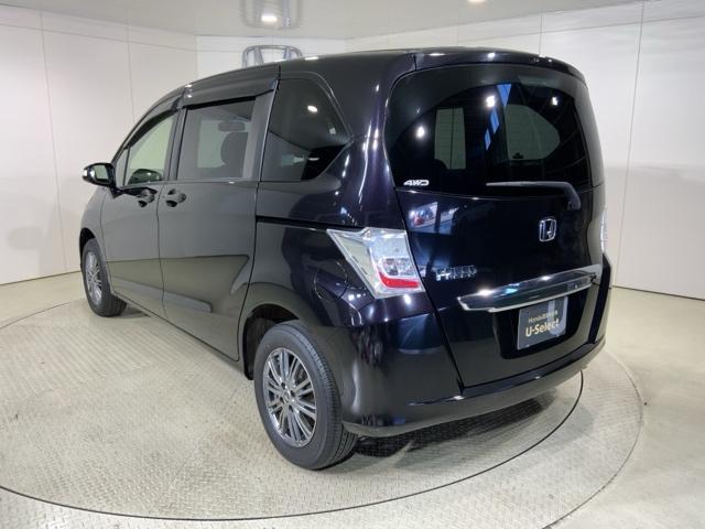 フリード Gジャストセレクション エアバッグ 記録簿 Sキー 盗難防止システム フルタイム4WD DVD再生 Bカメラ 3列シート パワーウィンドウ フルセグTV ESC 助手席エアバック キーレスエントリー(5枚目)