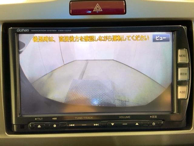 フリード Gジャストセレクション エアバッグ 記録簿 Sキー 盗難防止システム フルタイム4WD DVD再生 Bカメラ 3列シート パワーウィンドウ フルセグTV ESC 助手席エアバック キーレスエントリー(23枚目)