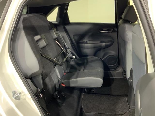 フィット e:HEVRS エアバッグ ナビ&TV パワーウィンドウ 助手席エアバッグ Dレコ フルセグテレビ LEDヘッドランプ セキュリティアラーム フルオートエアコン ETC装備 スマートキ DVD再生(18枚目)