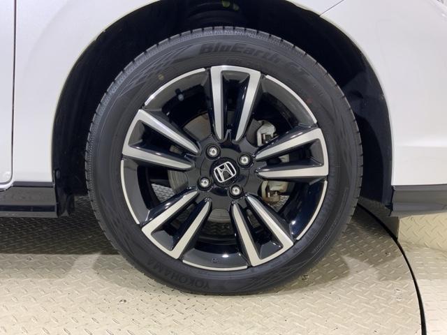 フィット e:HEVRS エアバッグ ナビ&TV パワーウィンドウ 助手席エアバッグ Dレコ フルセグテレビ LEDヘッドランプ セキュリティアラーム フルオートエアコン ETC装備 スマートキ DVD再生(37枚目)