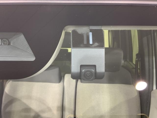 N-BOX ベースグレード 衝突軽減システム スマートキ- カーテンエアバック イモビライザー ECOモード 横滑り防止 オートクルーズ LEDヘッドライト キーフリー 地デジ パワーステアリング オートエアコン(28枚目)