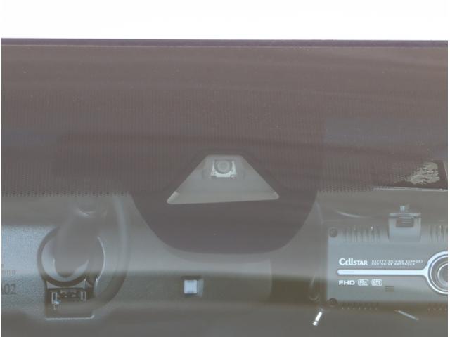 ヴェゼル Ｘ・ホンダセンシング　ＭナビＲカメラＥＴＣＬＥＤライトスマートキー　シートヒーター　Ｗエアバッグ　盗難防止　アクティブクルーズコントロール　オートエアコン　ＬＥＤランプ　衝突軽減ブレ－キ　パワステ　カーテンエアバック（5枚目）