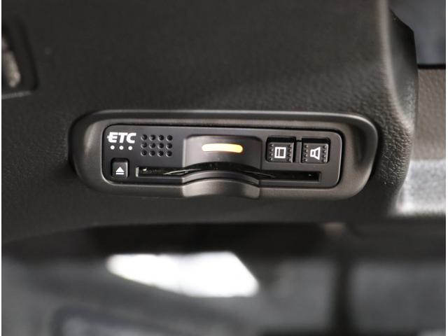 ヴェゼル Ｘ・ホンダセンシング　ＭナビＲカメラＥＴＣＬＥＤライトスマートキー　シートヒーター　Ｗエアバッグ　盗難防止　アクティブクルーズコントロール　オートエアコン　ＬＥＤランプ　衝突軽減ブレ－キ　パワステ　カーテンエアバック（7枚目）