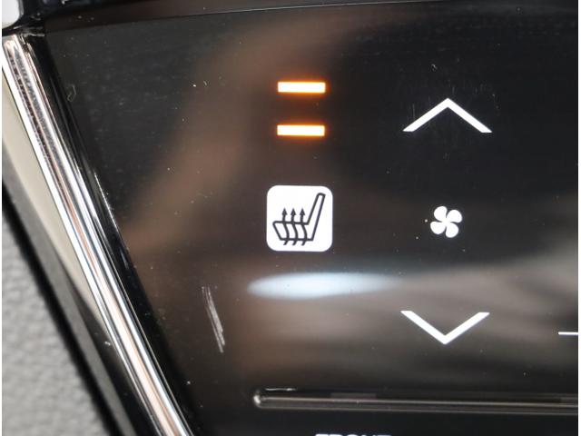 ヴェゼル Ｘ・ホンダセンシング　ＭナビＲカメラＥＴＣＬＥＤライトスマートキー　シートヒーター　Ｗエアバッグ　盗難防止　アクティブクルーズコントロール　オートエアコン　ＬＥＤランプ　衝突軽減ブレ－キ　パワステ　カーテンエアバック（8枚目）