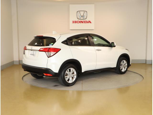 ヴェゼル Ｘ・ホンダセンシング　ＭナビＲカメラＥＴＣＬＥＤライトスマートキー　シートヒーター　Ｗエアバッグ　盗難防止　アクティブクルーズコントロール　オートエアコン　ＬＥＤランプ　衝突軽減ブレ－キ　パワステ　カーテンエアバック（16枚目）