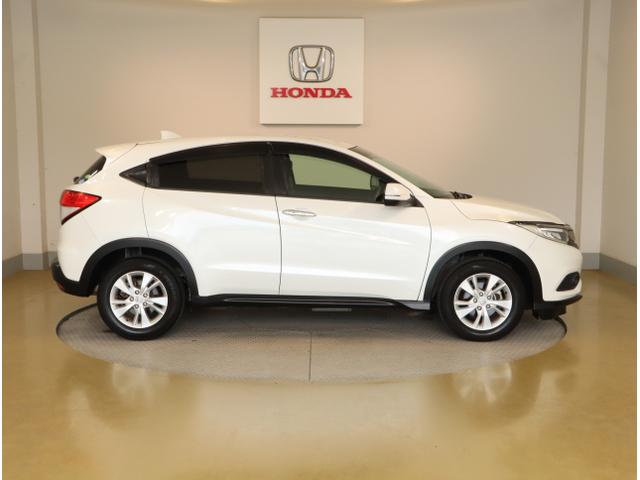 ヴェゼル Ｘ・ホンダセンシング　ＭナビＲカメラＥＴＣＬＥＤライトスマートキー　シートヒーター　Ｗエアバッグ　盗難防止　アクティブクルーズコントロール　オートエアコン　ＬＥＤランプ　衝突軽減ブレ－キ　パワステ　カーテンエアバック（17枚目）