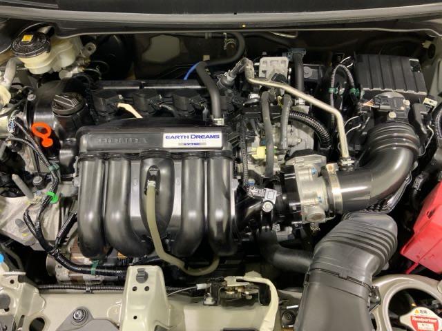 フィット １３Ｇ・Ｆパッケージコンフォートエディション　リヤビューカメラ　ＤＶＤ再生　シ－トヒ－タ－　ＶＳＡ　地デジフルセグ　ＡＵＴＯエアコン　キーレスエントリー　ＡＢＳ　エアバッグ　パワーウインドウ　記録簿（33枚目）