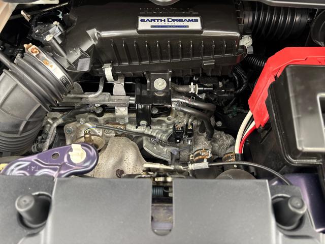 ステップワゴンスパーダ スパーダ・クールスピリットホンダセンシング　サイドエアバック　スマートキ　左右電動スライドドア　バックモニタ　Ｗエアコン　地ＴＶ　ナビ＆ＴＶ　三列シート　ＵＳＢ　助手席エアバッグ　ＡＡＣ　ターボ車（15枚目）