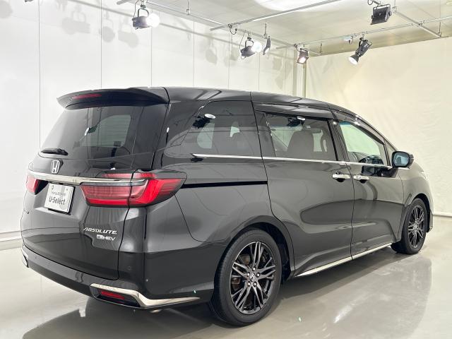 オデッセイハイブリッド ｅ：ＨＥＶアブソルート・ＥＸ　ＬＥＤライト　両側ＰＳＤ　整備記録簿　フルセグ　アイドルストップ　クルーズコントロール　ＤＶＤ再生機能　ナビ＆ＴＶ　キーレス　カーテンエアバッグ　オートエアコン　ドラレコ（4枚目）