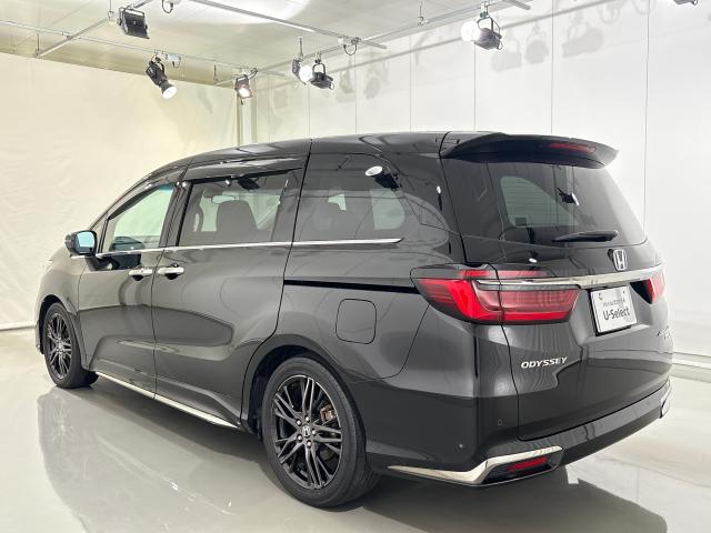 オデッセイハイブリッド ｅ：ＨＥＶアブソルート・ＥＸ　ＬＥＤライト　両側ＰＳＤ　整備記録簿　フルセグ　アイドルストップ　クルーズコントロール　ＤＶＤ再生機能　ナビ＆ＴＶ　キーレス　カーテンエアバッグ　オートエアコン　ドラレコ（6枚目）