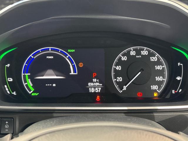 オデッセイハイブリッド ｅ：ＨＥＶアブソルート・ＥＸ　ＬＥＤライト　両側ＰＳＤ　整備記録簿　フルセグ　アイドルストップ　クルーズコントロール　ＤＶＤ再生機能　ナビ＆ＴＶ　キーレス　カーテンエアバッグ　オートエアコン　ドラレコ（16枚目）