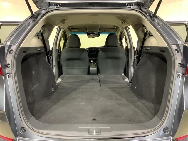 シャトル ハイブリッドホンダセンシング　フルセグテレビ　ＬＥＤ　スマートキープッシュスタート　リヤカメラ　Ｄレコ　デュアルエアバッグ　横滑り防止　パワステ　ＥＴＣ付き　盗難防止　パワーウインドウ　ＤＶＤ（20枚目）