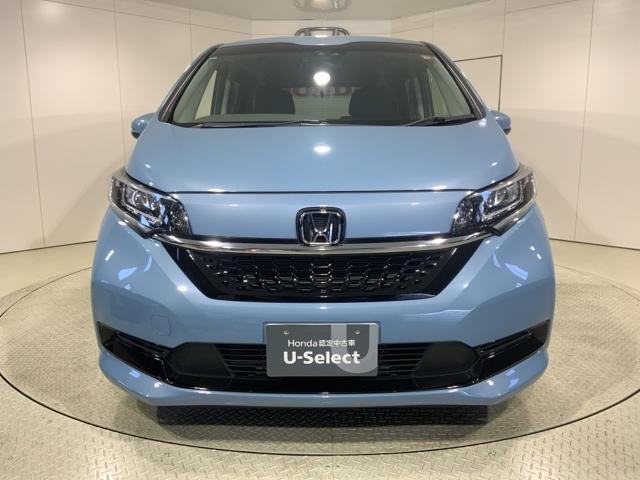 フリードハイブリッド ハイブリッド・Ｇホンダセンシング　軽減ブレーキ　キーフリーシステム　記録簿　ＤＶＤ再生可能　サイドカーテンエアバック　ＥＣＯＮ　後カメラ　Ａクルーズ　地デジフルセグＴＶ　ＬＥＤヘッドランプ　シートＨ（2枚目）