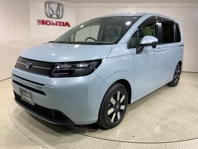 フリード ｅ：ＨＥＶエアーＥＸ　ＨｏｎｄａＳＥＮＳＩＮＧコネクトナビ前後ドラレコ　衝突軽減システム　ソナー　横滑り防止装置　クルーズコントロール　サイドカーテンエアバック　リアクーラー　ＬＥＤランプ　フルセグＴＶ　ＥＴＣ装備　ＵＳＢ（12枚目）