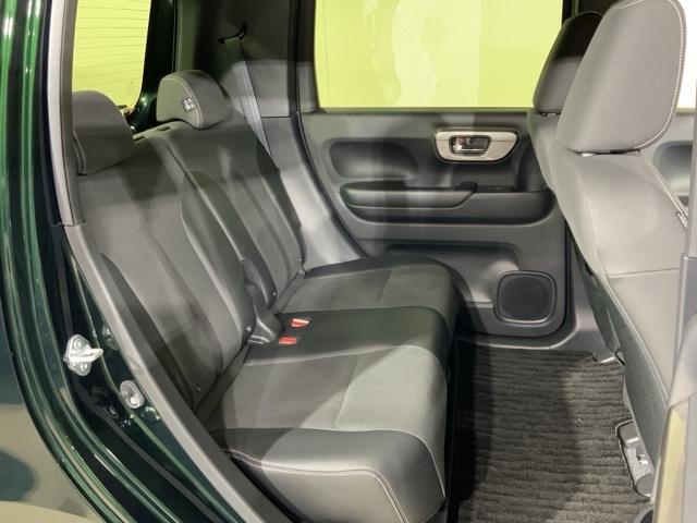 �Z�J���h�V�[�g�������E�G����ɂ�Ƃ���m�ۂ��Ă��܂��B