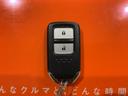 １３Ｇ・Ｌパッケージ　ＨｏｎｄａインターナビＲカメラＥＴＣＬＥＤライトドラレコ　パワーウィンド　Ａストップ　ＵＳＢ　スマ－トキ－　フルセグ　ＬＥＤヘッドライト　ＶＳＡ　キーフリーシステム　ＷエアＢ　ＤＶＤ再生可　ナビＴＶ（35枚目）