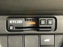 ｅ：ＨＥＶＺ特別仕様車ブラックスタイル　アラウンドビューモニター　ＬＥＤヘッドランプ　クルコン　ＥＴＣ車載器　電動シート　オートライト　ドライブレコーダー　記録簿　シートヒーター　本革シート　ＥＳＣ（25枚目）