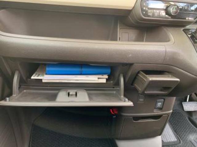 Ｎ－ＢＯＸ Ｇ　ホンダセンシング　キーフリー＆プッシュスターター　オートエアコン　ＬＥＤヘッドライト　ナビ装着スペシャルＰＫＧ（バックカメラ・ハンドルリモコン・ＥＴＣ）メモリーナビＣＤ　ドライブレコーダー（19枚目）