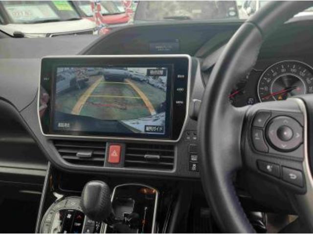 ヴォクシー ＺＳ　両側パワースライドドア　ＬＥＤヘッドライト＆フォグ　トヨタセーフティセンス　キーフリー＆プッシュスタート　１０インチナビフルセグＴＶ　バックカメラ　コーナーセンサー　ＥＴＣ（12枚目）