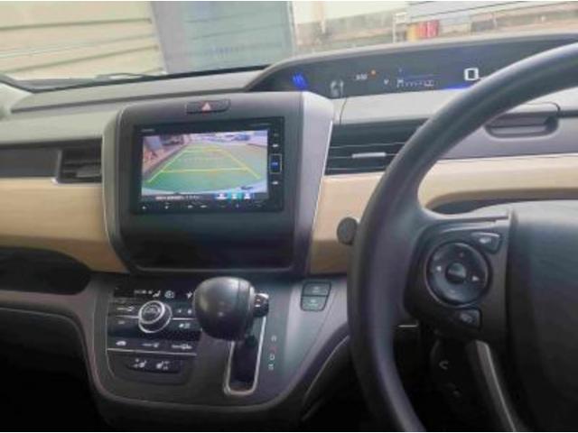 フリード G・ホンダセンシング 4WD ホンダセンシング メモリーナビフルセグTV バックカメラ ステアリングスイッチ ワイパーデアイサー ヒーターミラー 両側パワースライドドア キーフリー&プッシュスタート フロントシートヒーター(12枚目)