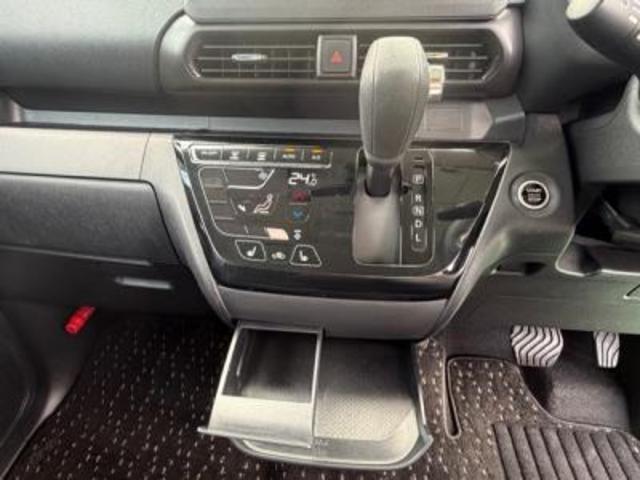 ルークス ハイウェイスター　Ｘ　４ＷＤ　キーフリー＆プッシュスタート　フロントシートヒーター　左側パワースライドドア　エマージェンシーブレーキ　ＬＥＤヘッドライト　アラウンドビューモニター　メモリーナビＴＶ　アイドリングストップ（19枚目）