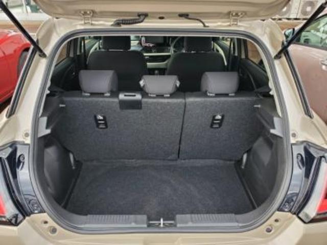 スイフト XG スズキセーフティサポート キーフリー&プッシュスタート オートエアコン フロントシートヒーター キーフリー&プッシュスタート LEDヘッドライト ウインカー付電動格納ドアミラー(12枚目)