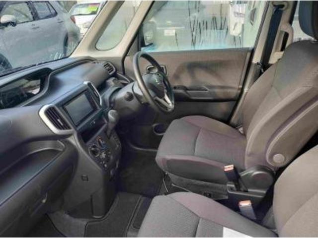 ソリオ Ｇ　メモリーナビフルセグＴＶ　バックカメラ　ＥＴＣ　電動格納リモコンドアミラー　スズキセーフティサポート　左側パワースライドドア　シートヒーター　ＥＳＰ横滑り防止機能付（10枚目）