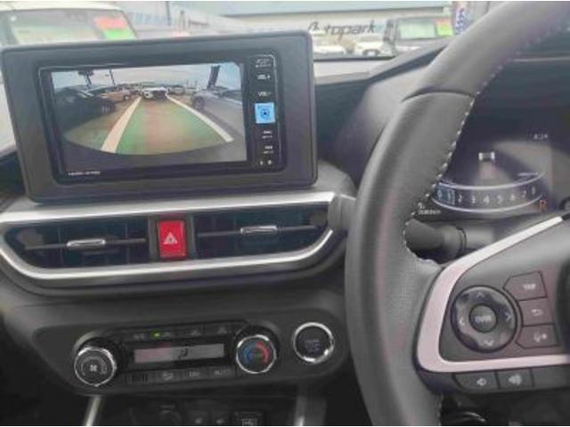 ライズ Ｚ　メモリーナビフルセグＴＶ　バックカメラ　ステアリングスイッチ　ＥＴＣ　レーダーブレーキ　シーケンシャルウインカー付ＬＥＤヘッドライト＆フォグランプ　フロントシートヒーター　オートエアコン（10枚目）