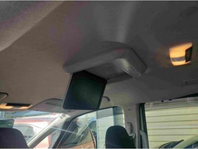 セレナ ｅ－パワー　ハイウェイスターＶ　プロパイロット　１０インチナビフルセグＴＶ　アラウンドビューモニター　両側ハンズフリーパワースライドドア　フリップダウンモニター　ＬＥＤヘッドライト　キーフリー＆プッシュスタート　ＥＴＣ（12枚目）