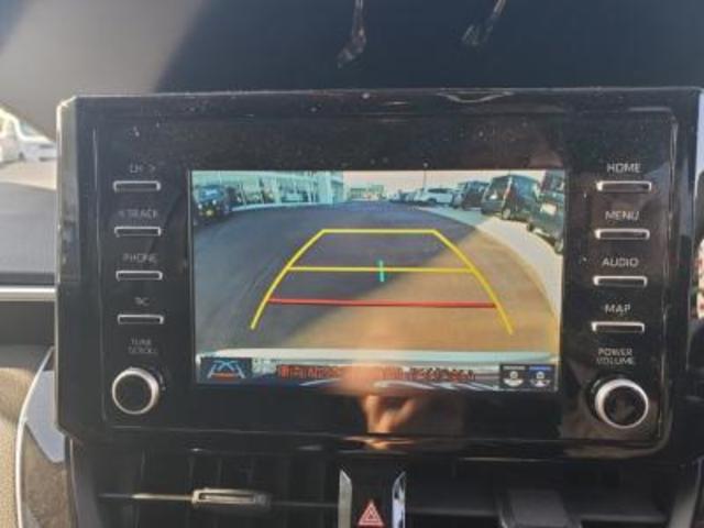 カローラツーリング ハイブリッド　Ｇ－Ｘ　ハイブリッド車　トヨタセーフティセンス　キーフリー＆プッシュスタート　オートエアコン　メモリーナビ　ディスプレイオーディオ　ＥＴＣ　ＬＥＤヘッドライト（12枚目）