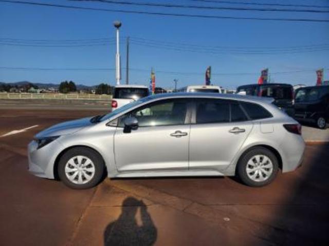 カローラツーリング ハイブリッド　Ｇ－Ｘ　ハイブリッド車　トヨタセーフティセンス　キーフリー＆プッシュスタート　オートエアコン　メモリーナビ　ディスプレイオーディオ　ＥＴＣ　ＬＥＤヘッドライト（15枚目）