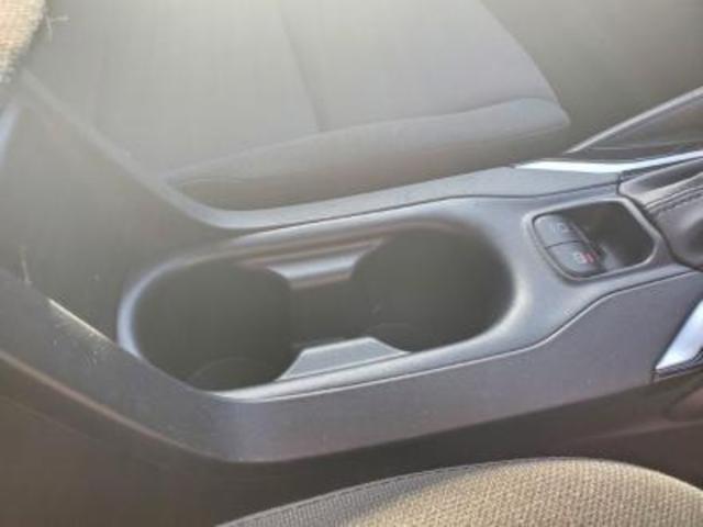 カローラツーリング ハイブリッド　Ｇ－Ｘ　ハイブリッド車　トヨタセーフティセンス　キーフリー＆プッシュスタート　オートエアコン　メモリーナビ　ディスプレイオーディオ　ＥＴＣ　ＬＥＤヘッドライト（29枚目）