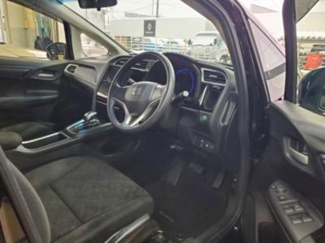 シャトル ハイブリッド メモリーナビフルセグTV バックカメラ ETC キーフリー&プッシュスタート ハイブリッド車 オートエアコン(10枚目)