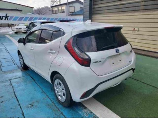 アクア X 4WD トヨタセーフティセンス メモリーナビ バックカメラ ディスプレイオーディオ キーフリー&プッシュスタート LEDヘッドライト オートエアコン USB&100V電源 ETC(9枚目)