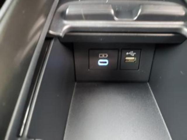 アクア Z 10.5インチナビ 360度カメラ トヨタセーフティセンス キーフリー&プッシュスタート ナノイー付オートエアコン 本革ハンドル 15インチアルミホイール トヨタチームメイト ETC(26枚目)