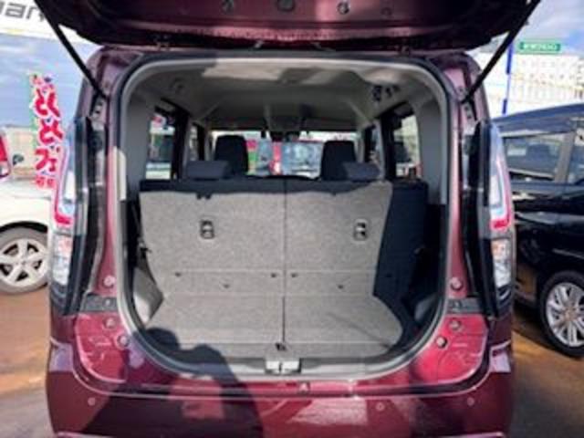 ソリオ ハイブリッドＭＸ　４ＷＤ　スズキセーフティサポート　８インチナビフルセグＴＶ　バックカメラ　ＥＴＣ　フロントシートヒーター　キーフリー＆プッシュスタート　左側パワースライドドア（13枚目）
