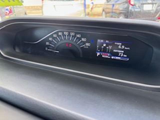 ソリオ ハイブリッドＭＸ　４ＷＤ　スズキセーフティサポート　８インチナビフルセグＴＶ　バックカメラ　ＥＴＣ　フロントシートヒーター　キーフリー＆プッシュスタート　左側パワースライドドア（26枚目）