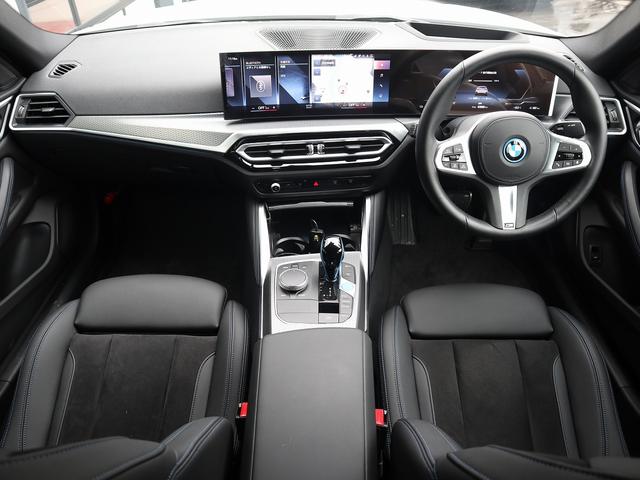 ＢＭＷ ｉ４