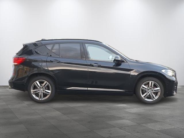 Ｘ１ ｘＤｒｉｖｅ　１８ｄ　Ｍスポーツ　４ＷＤ　ＡＣＣ　黒革　前後ＰＤＣ　電動シート・Ｒゲート　社外地デジ（5枚目）