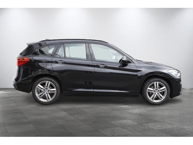 Ｘ１ ｘＤｒｉｖｅ　１８ｄ　Ｍスポーツ　４ＷＤ　ＡＣＣ　ヘッドアップＤ　電動Ｒゲート　シートシーター（5枚目）