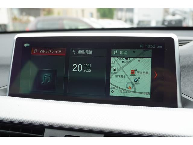 Ｘ１ ｘＤｒｉｖｅ　１８ｄ　Ｍスポーツ　４ＷＤ　ＡＣＣ　ヘッドアップＤ　電動Ｒゲート　シートシーター（12枚目）
