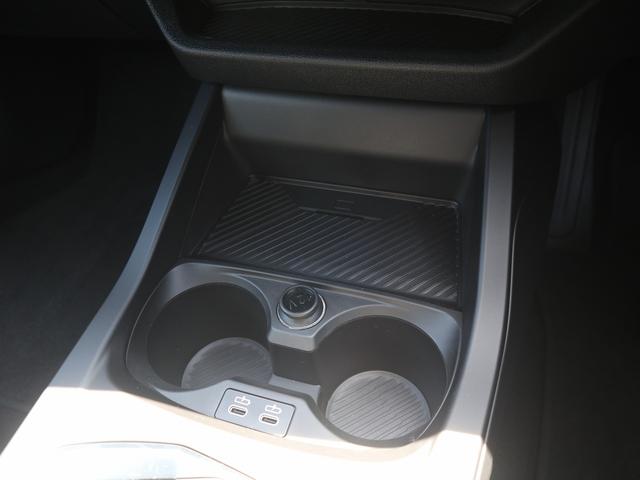 2シリーズ 220dグランクーペ Mスポーツ ACC トップビュー ヘッドアップD 前後PDC 電動シート シートヒーター インテリアカメラ(14枚目)