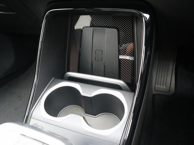 iX2 xDrive 30 Mスポーツ 4WD 黒革 パノラマガラスサンルーフ ACC トップビュー ヘッドアップD Harman Kardonスピーカー シート・ステアリングヒーター(15枚目)