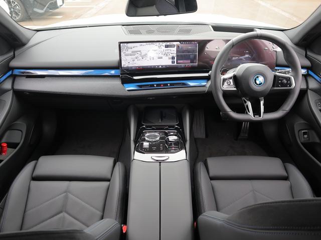 i5 eDrive 40ツーリング Mスポーツ ACC トップビュー ヘッドアップD Harman Kardonスピーカー(7枚目)